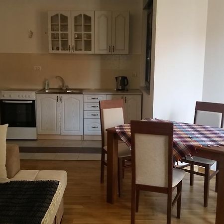 Apartament M&M Apartman 2 Rafailovići Zewnętrze zdjęcie