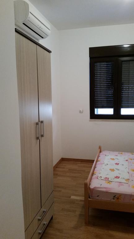 Apartament M&M Apartman 2 Rafailovići Zewnętrze zdjęcie