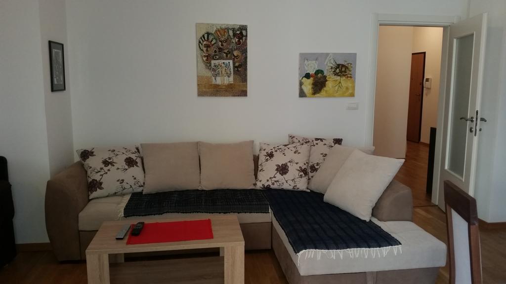 Apartament M&M Apartman 2 Rafailovići Zewnętrze zdjęcie