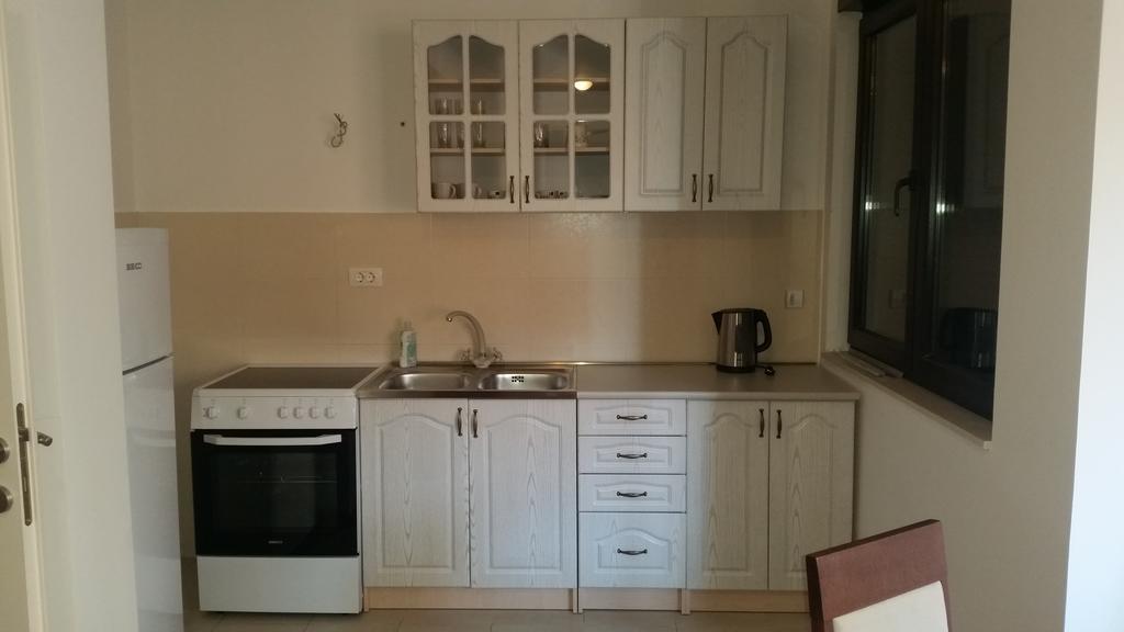 Apartament M&M Apartman 2 Rafailovići Zewnętrze zdjęcie